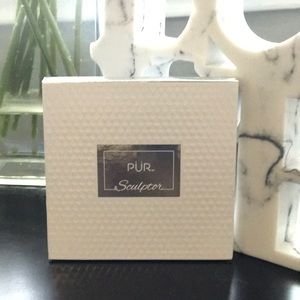 Pur contour  and highlight palette